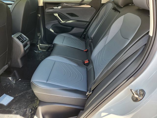 New 2026 Volkswagen Tiguan SE AWD/4WD image 28