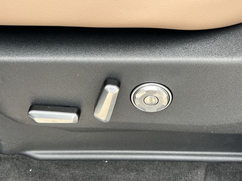 New 2026 Lincoln Navigator L Black Label AWD/4WD image 33