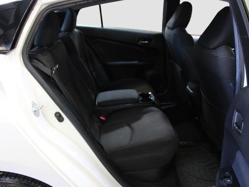 Used 2018 Toyota Prius Prime Plus image 33