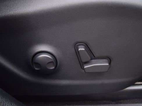 Certified 2022 Jeep Cherokee Latitude Lux image 24