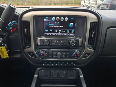 Used 2018 GMC Sierra 1500 Denali w/ Denali Ultimate Package image 15
