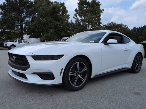 New 2025 Ford Mustang Coupe image 7