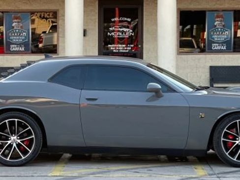 Used 2018 Dodge Challenger R/T Scat Pack image 5
