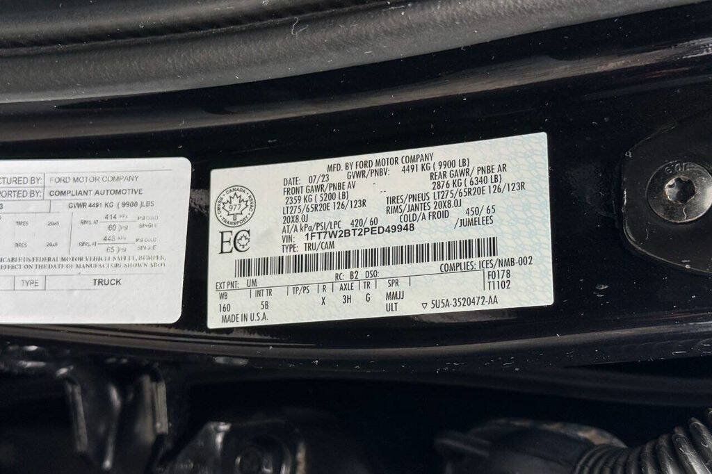 Used 2023 Ford F250 Lariat w/ Lariat Ultimate Package AWD/4WD image 29