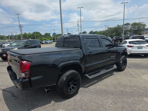 Certified 2022 Toyota Tacoma SR w/ SR Convenience Package RWD image 4