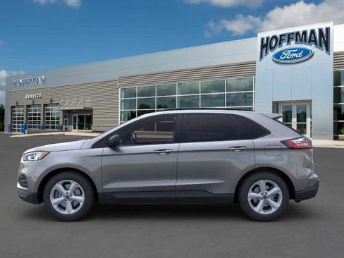 Used 2023 Ford Edge SE image 5