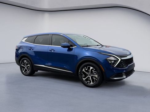 Used 2023 Kia Sportage EX FWD image 7