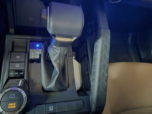 New 2026 Toyota 4Runner 4WD image 28