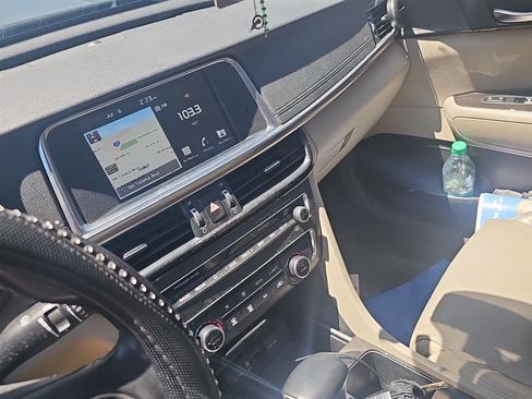 Used 2018 Kia Optima EX w/ Technology Package FWD image 6