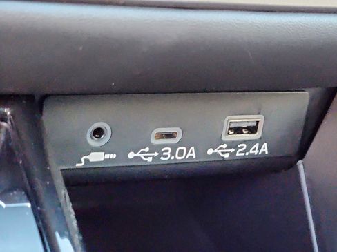 Certified 2025 Subaru Legacy Premium image 23