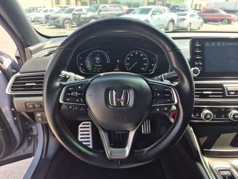 Used 2022 Honda Accord Sport image 18