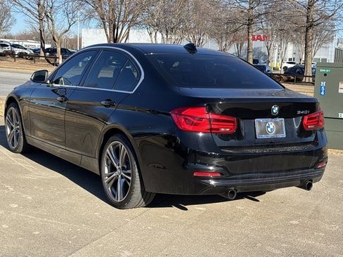Used 2018 BMW 340i Sedan w/ Premium Package image 7