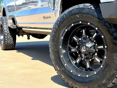 Used 2024 Ford F350 Platinum w/ FX4 Off-Road Package AWD/4WD image 6