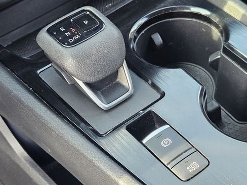 Used 2023 Nissan Rogue SV AWD/4WD image 19