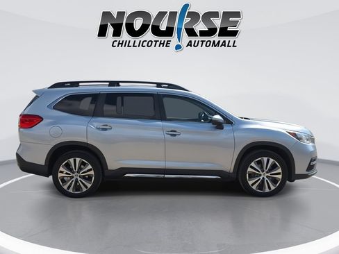 Used 2022 Subaru Ascent Limited AWD/4WD image 9