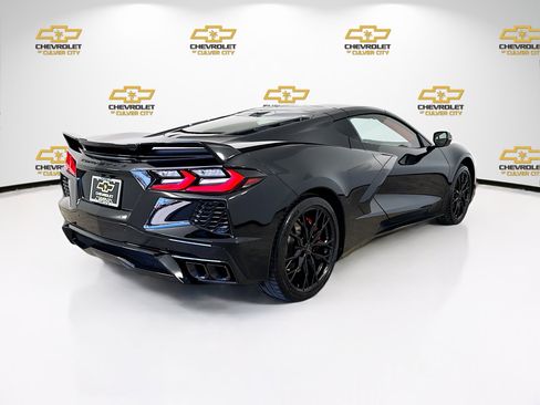 Used 2023 Chevrolet Corvette Stingray Premium Cpe w/ Z51 Performance Package RWD image 8