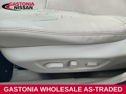 Used 2015 Nissan Rogue SL w/ SL Premium Package image 20