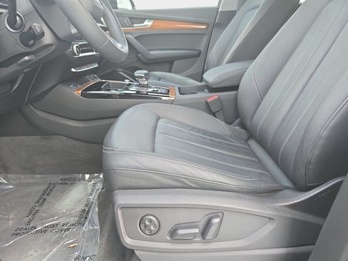 Used 2023 Audi Q5 2.0T Premium w/ Convenience Package AWD/4WD image 25