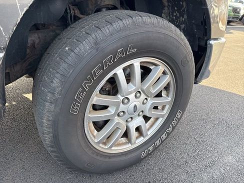 Used 2013 Ford F150 XLT w/ Luxury Equipment Group image 10