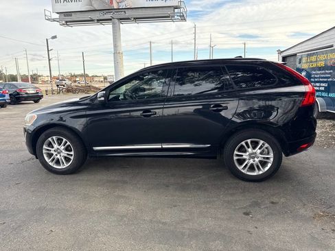 Used 2015 Volvo XC60 T5 image 3