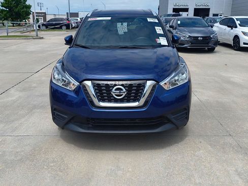 Used 2018 Nissan Kicks SV w/ Exterior Electronics Package FWD image 6