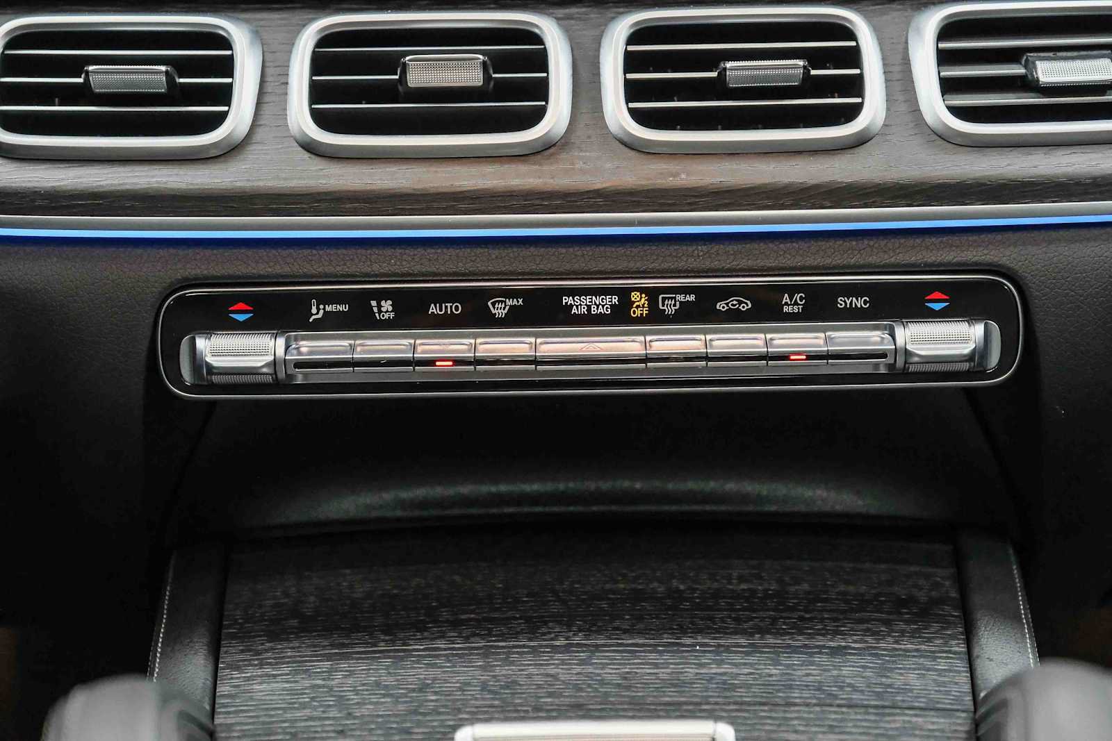Certified 2026 Mercedes-Benz GLE 450 4MATIC Coupe image 17