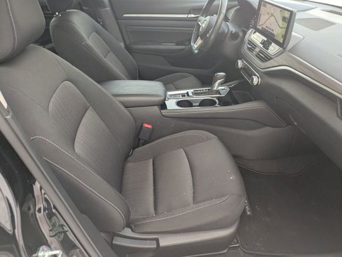 Certified 2023 Nissan Altima 2.5 SV w/ SV Premium Package image 28