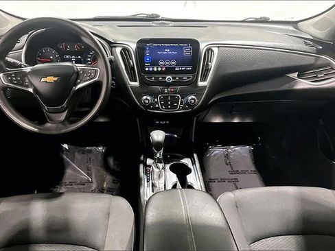 Used 2023 Chevrolet Malibu LT image 7