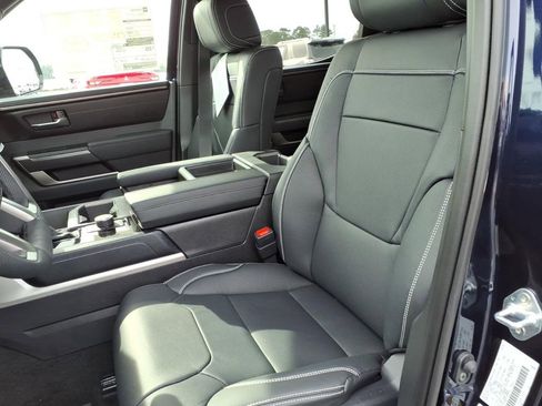 New 2026 Toyota Tundra SR5 image 12
