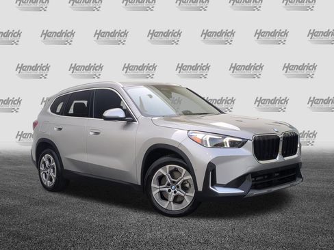 Used 2023 BMW X1 xDrive28i w/ Convenience Package AWD/4WD image 2