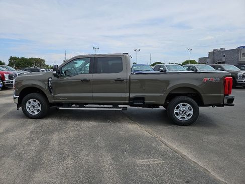 New 2026 Ford F350 XLT w/ FX4 Off-Road Package AWD/4WD image 7