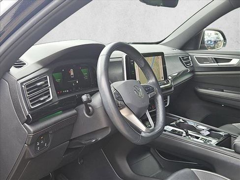 Used 2024 Volkswagen Atlas Cross Sport SEL Premium R-Line AWD/4WD image 10