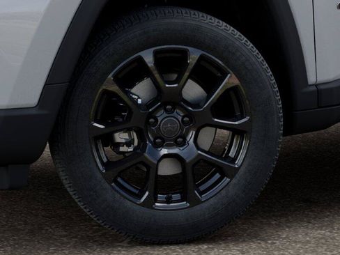 New 2026 Jeep Compass Latitude AWD/4WD image 26