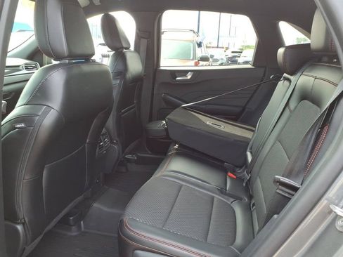 Certified 2024 Ford Escape ST-Line w/ Tech Pack #1 AWD/4WD image 11