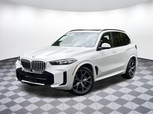 Used 2024 BMW X5 xDrive50e w/ M Sport Package AWD/4WD image 1