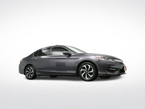 Used 2016 Honda Accord EX-L image 41