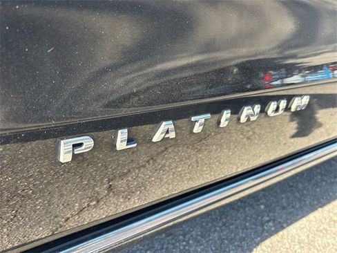 Used 2021 Ford Expedition Platinum image 8