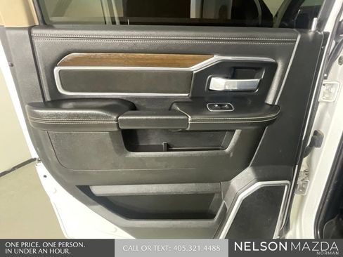 Used 2022 RAM 2500 Laramie w/ Body Color Bumper Group AWD/4WD image 18