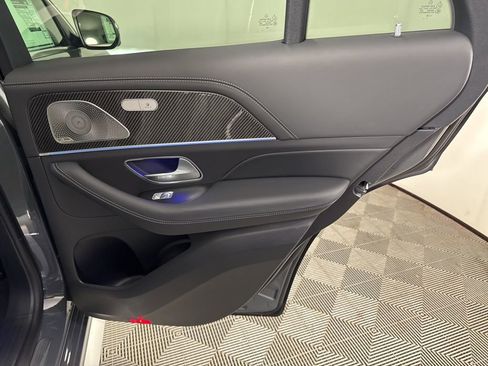 New 2026 Mercedes-Benz GLE 63 AMG S image 18
