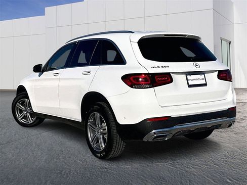 Used 2022 Mercedes-Benz GLC 300 image 3