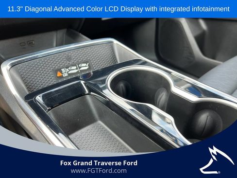Used 2025 Chevrolet Equinox LT w/ Convenience Package II AWD/4WD image 26