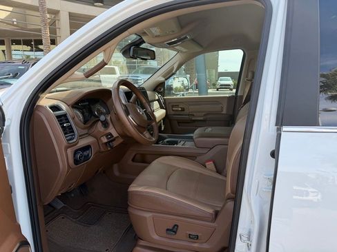 Used 2022 RAM 3500 Limited AWD/4WD image 6
