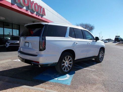 Used 2021 Cadillac Escalade Premium Luxury Platinum image 5