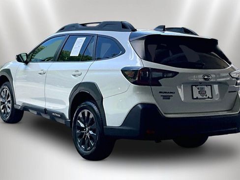 Certified 2023 Subaru Outback Onyx Edition AWD/4WD image 4