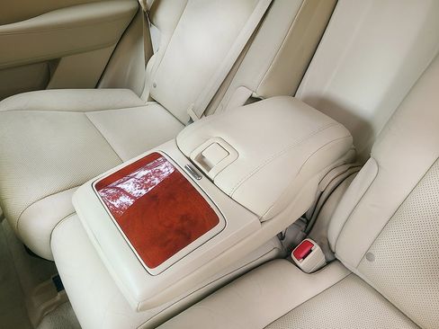 Used 2010 Lexus RX 350 2WD image 40