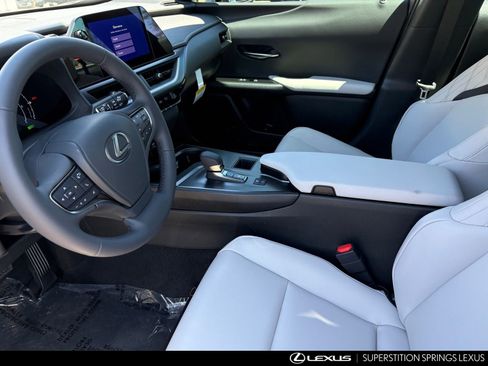 New 2026 Lexus UX 300h FWD image 12