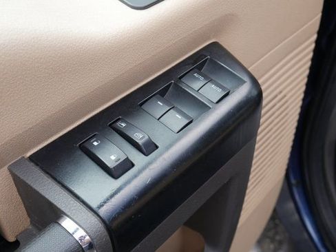 Used 2015 Ford F350 Lariat image 14