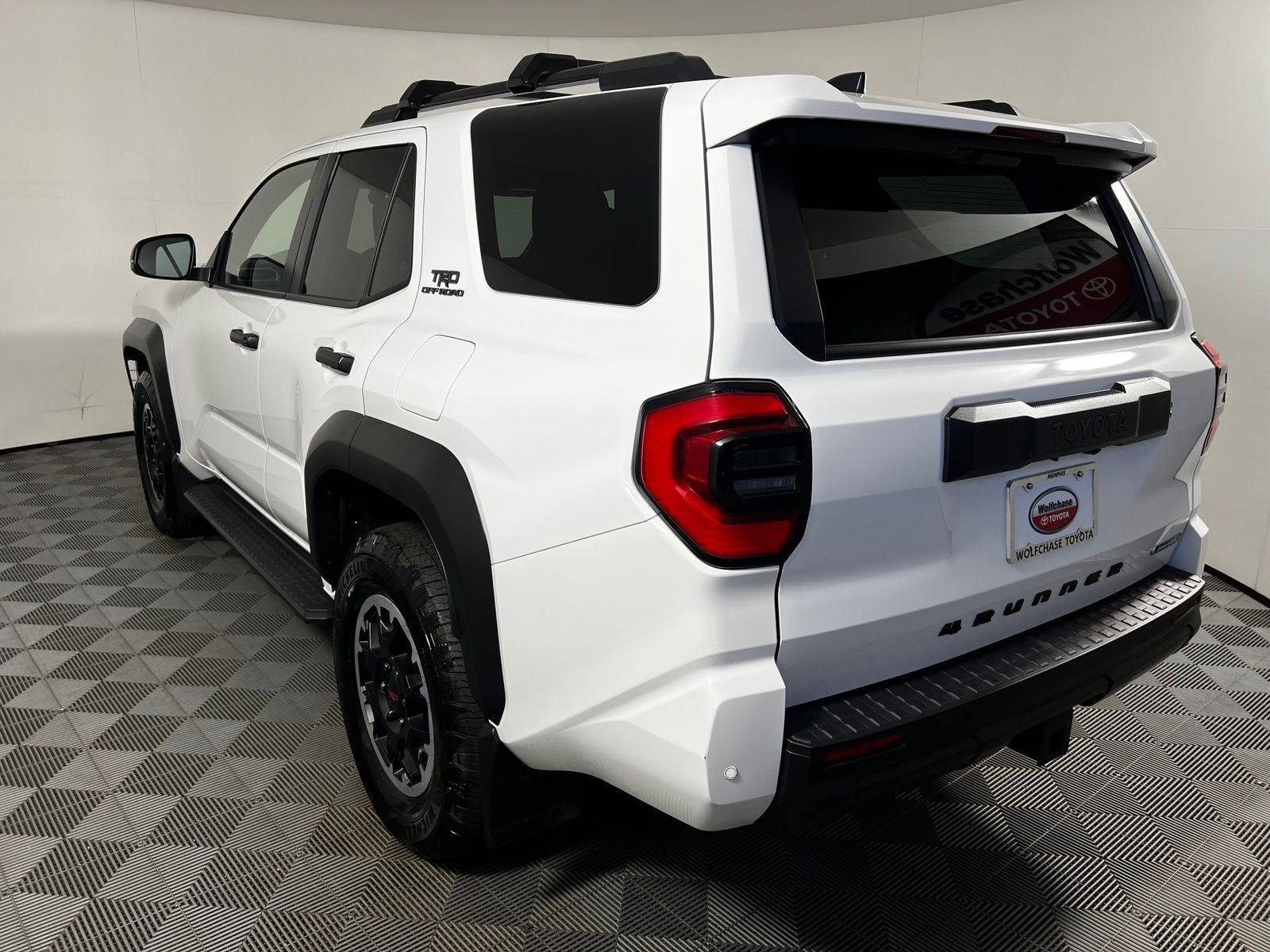 Certified 2025 Toyota 4Runner TRD Off-Road AWD/4WD image 7