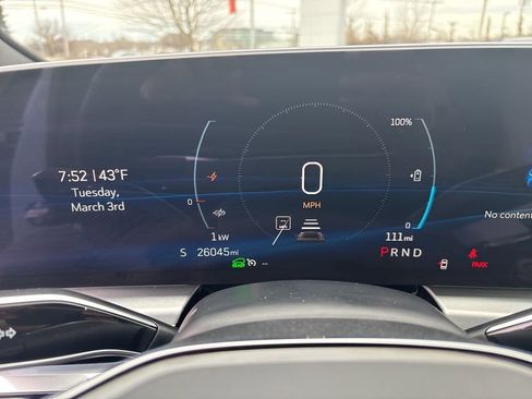 Used 2024 Cadillac Lyriq Luxury image 16