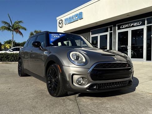 Used 2017 MINI Cooper Clubman S image 31